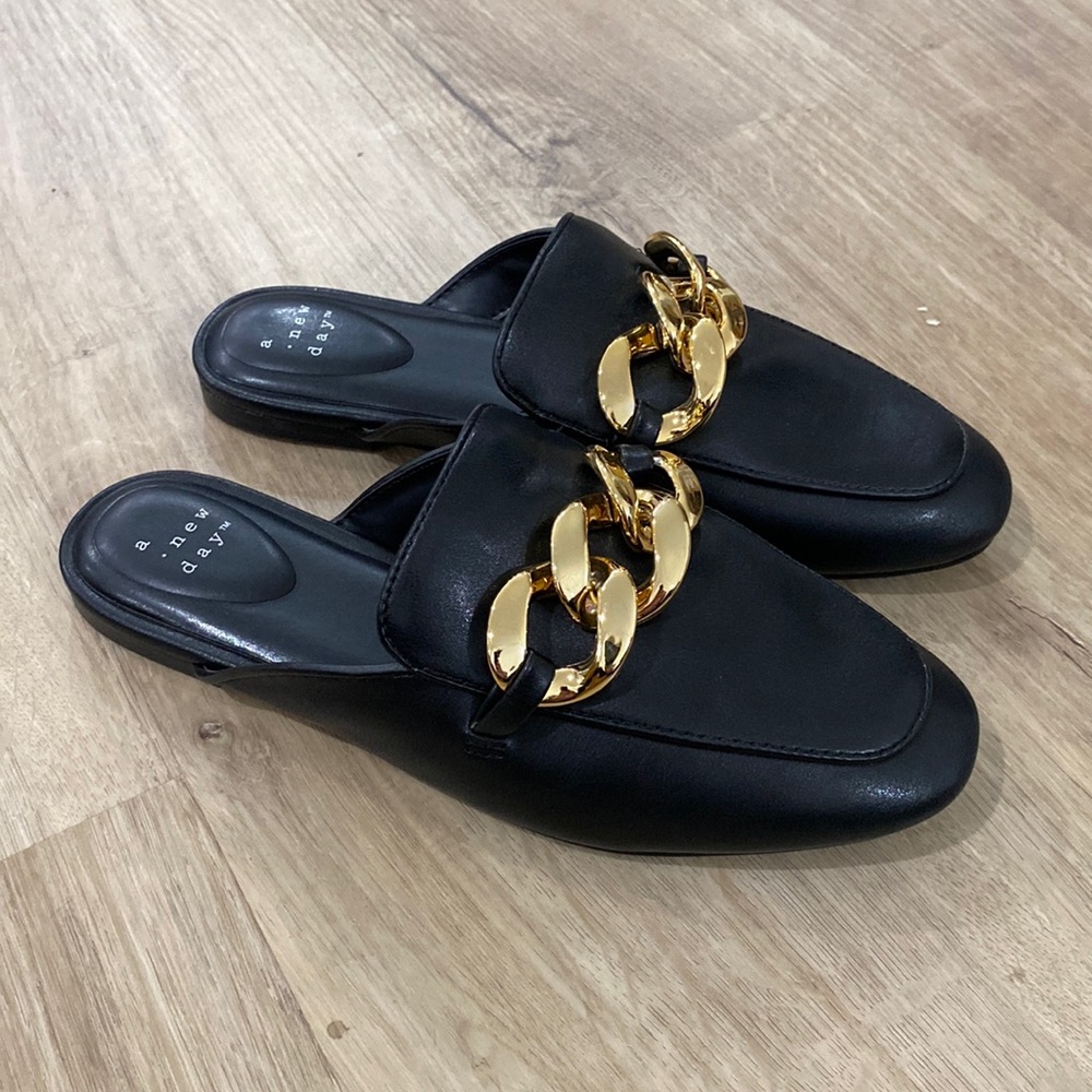 NEW Women’s A New Day Kiki Mules